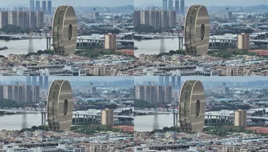 航拍广州城市地标广州圆大厦高清在线视频素材下载