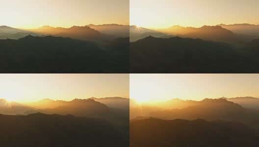 中国万里长城日出高清在线视频素材下载