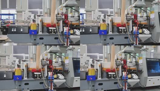 大型工厂内部自动化流水线作业布局场景高清在线视频素材下载