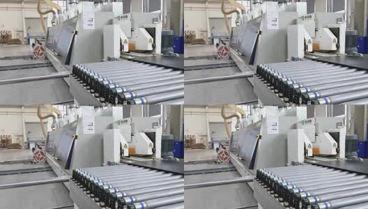 大型工厂内部自动化流水线作业布局场景高清在线视频素材下载
