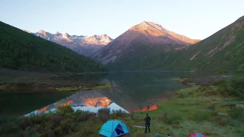 四川松潘羊拱海航拍