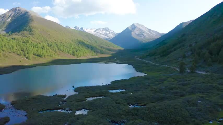 四川松潘羊拱海航拍