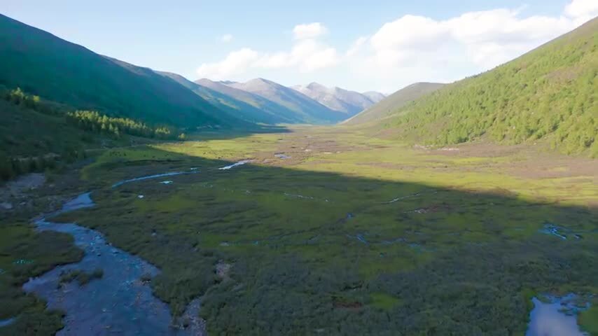 四川松潘羊拱海航拍