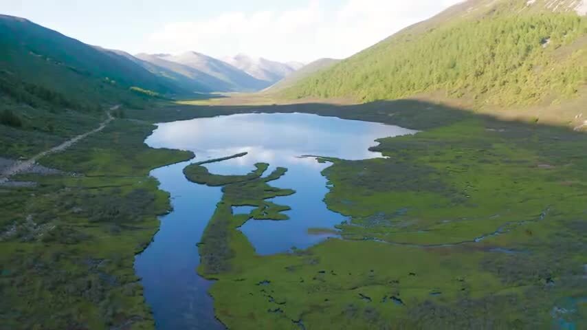 四川松潘羊拱海航拍