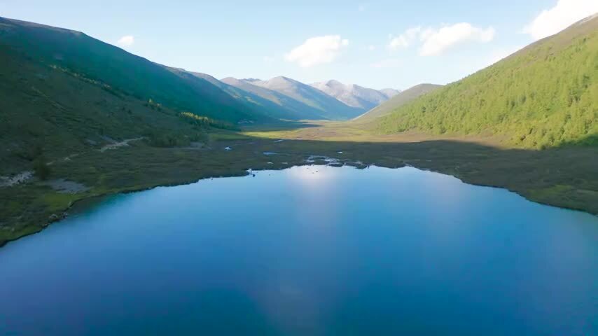 四川松潘羊拱海航拍