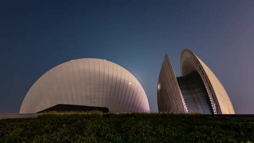 珠海海上歌剧院月出