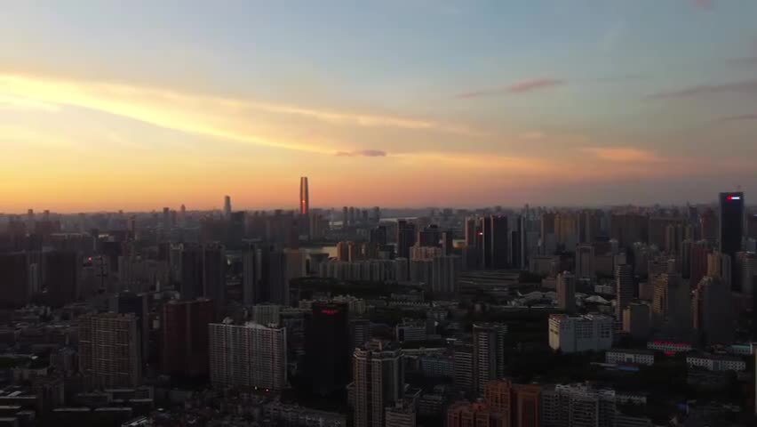 武汉武昌日落霞光火烧云航拍