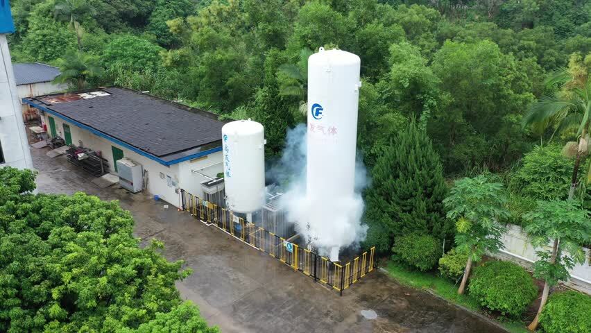 航拍消防演习化学气体泄漏