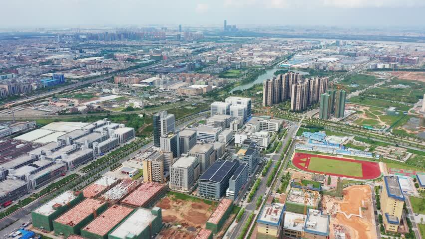 江门高新产业新城前进降落