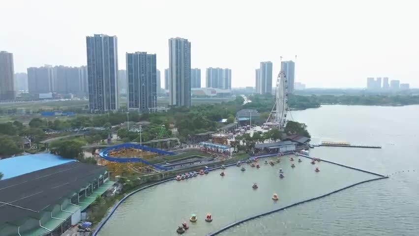 航拍清远清城区飞来湖公园