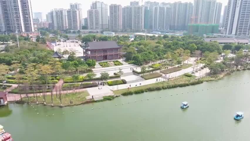 航拍清远清城区飞来湖公园