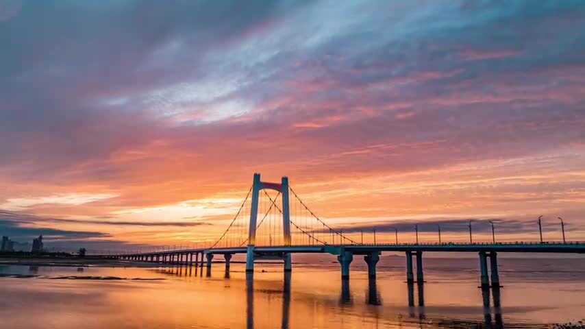 烟台夹河大桥晚霞火烧云航拍延时