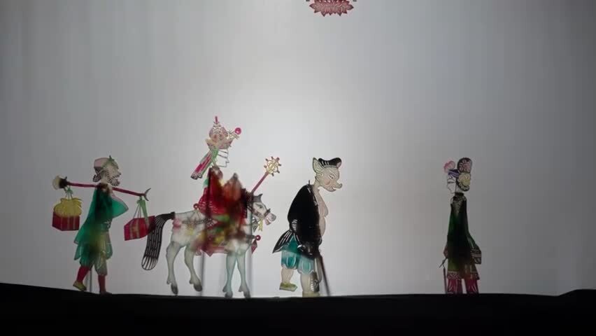 4K非遗皮影戏唐僧师徒遇白骨精桥段实拍