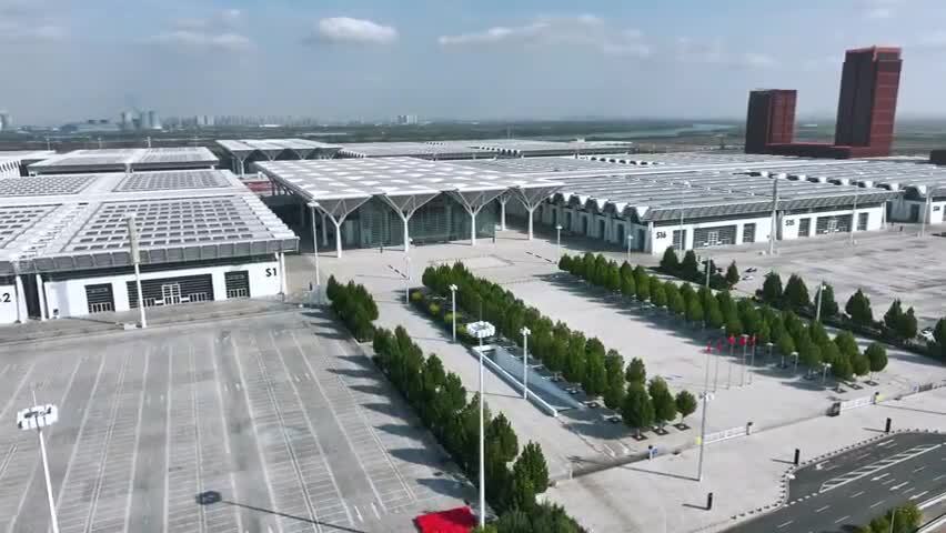 航拍天津国家会展中心