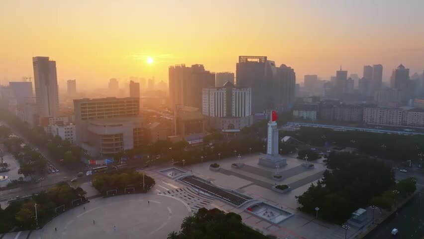 南昌八一广场人民英雄纪念碑日出航拍