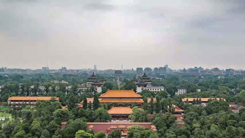 阴天俯瞰北京中轴线鼓楼方向