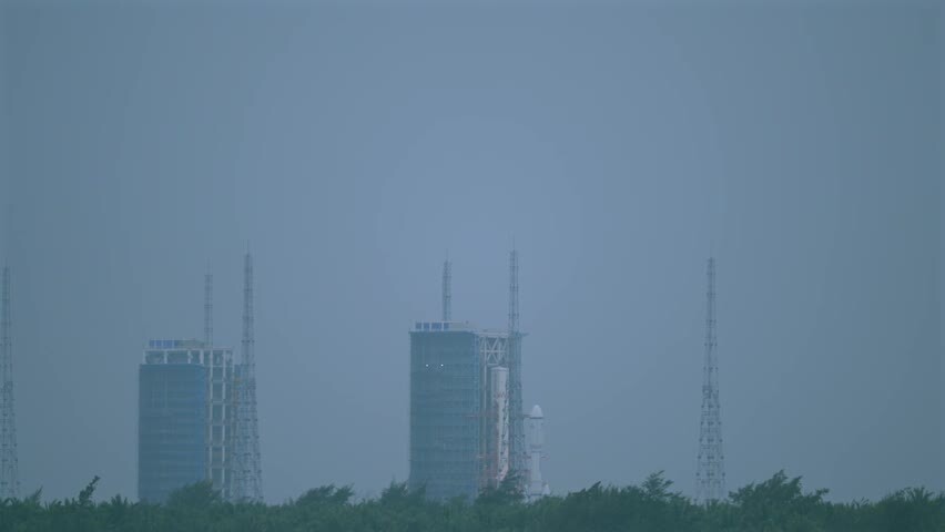 海南文昌火箭发射升空