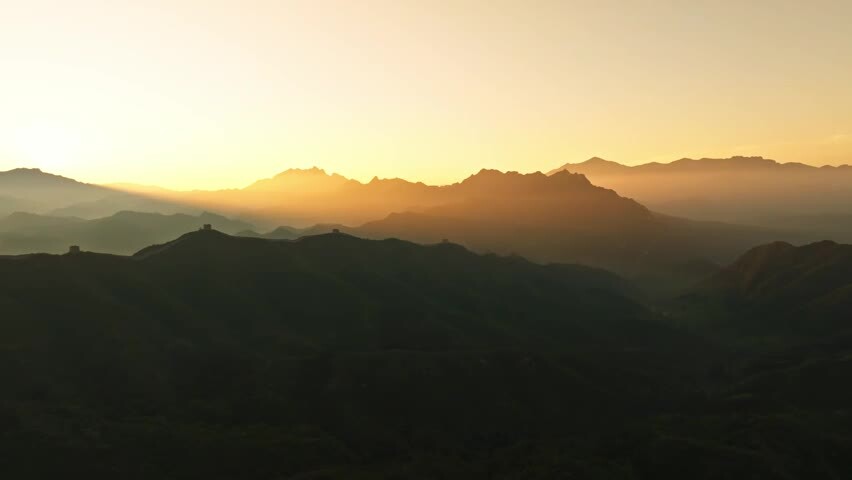 中国万里长城日出