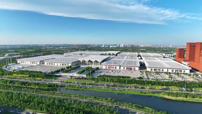 航拍天津国家会展中心