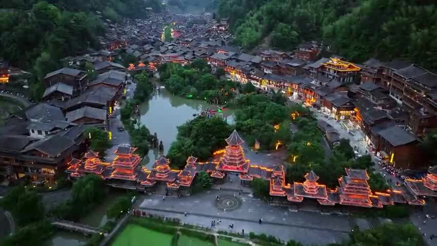 贵州少数民族村落肇兴侗寨夜景