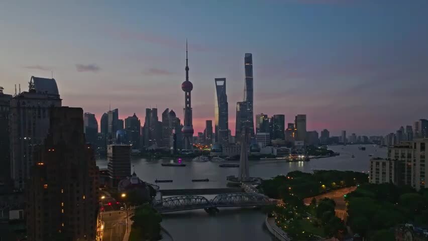 上海日出朝霞火烧云陆家嘴外滩航拍