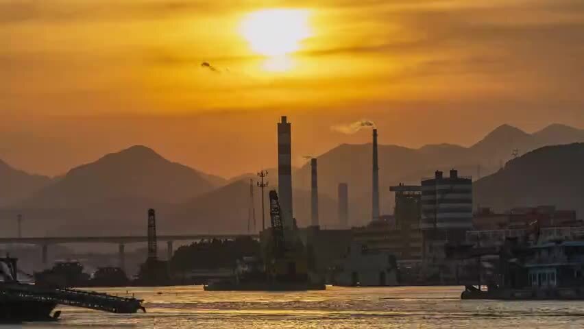 虎跳门水道出海口日落