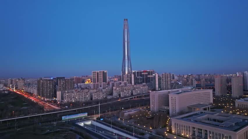 天津周大福金融中心夜景航拍