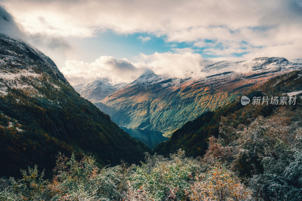 北欧挪威盖朗厄尔峡湾风光