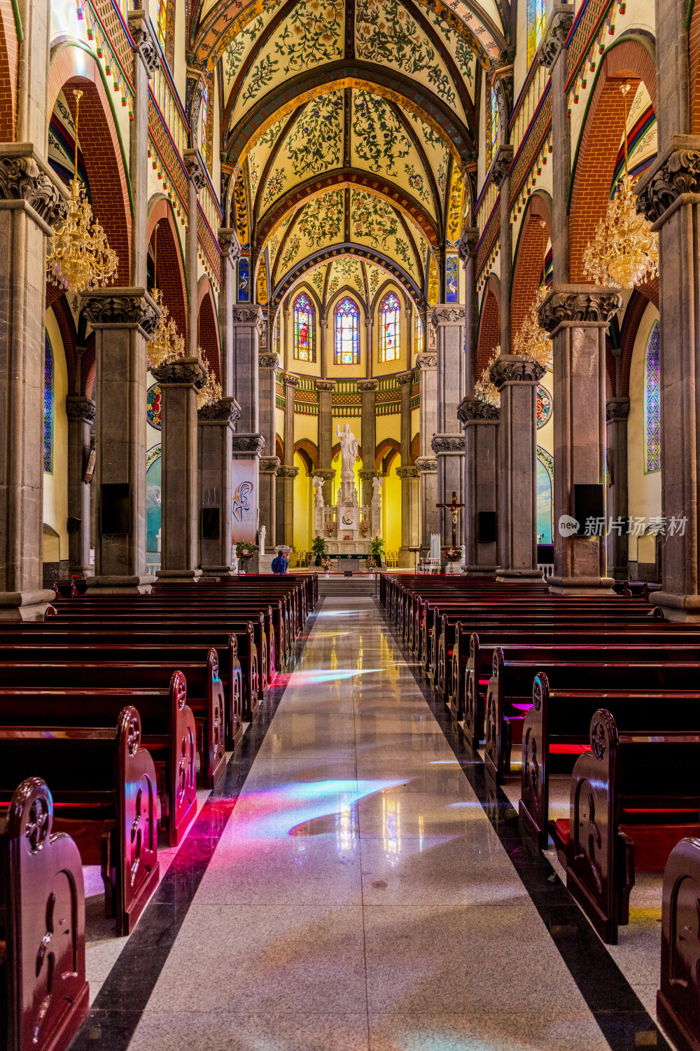 洪家楼耶稣圣心主教座堂内景