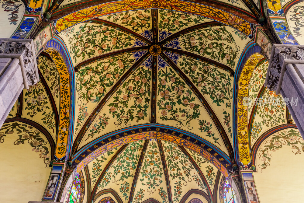 洪家楼耶稣圣心主教座堂内景