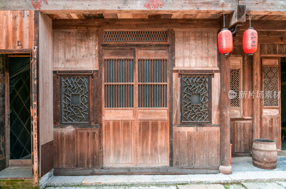 江南古镇老民居大门