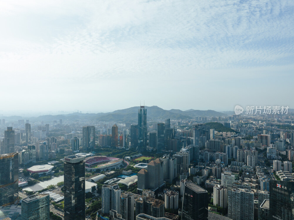 航拍广州天河林和西广州东站商圈