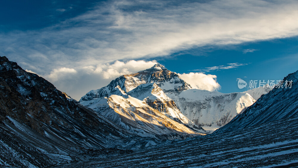 珠穆朗玛峰落日