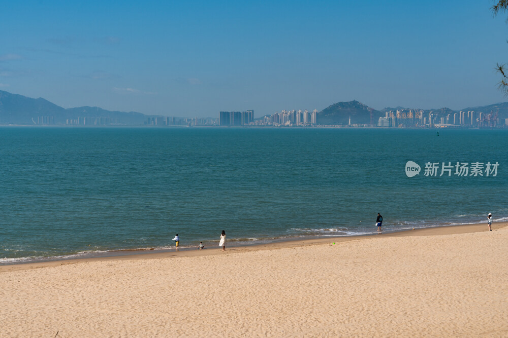 厦门胡里山海滨浴场