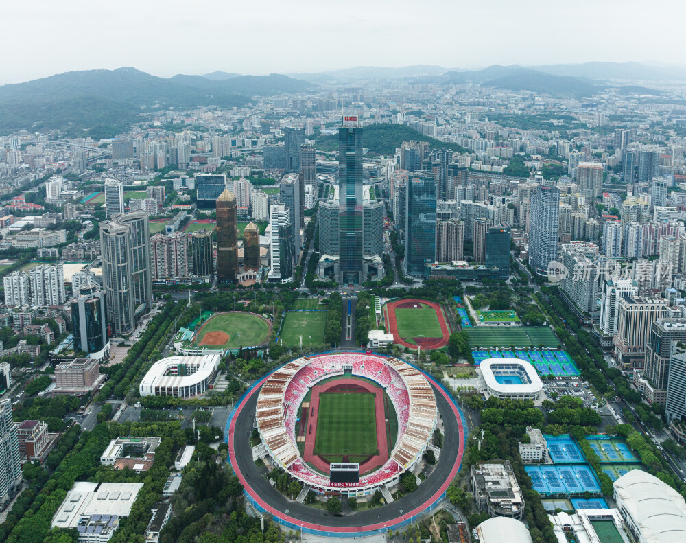 广角航拍阴天广州天河体育中心体育西路商圈中轴线