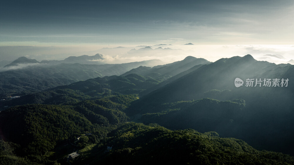 梅州坪畲村日出云海航拍