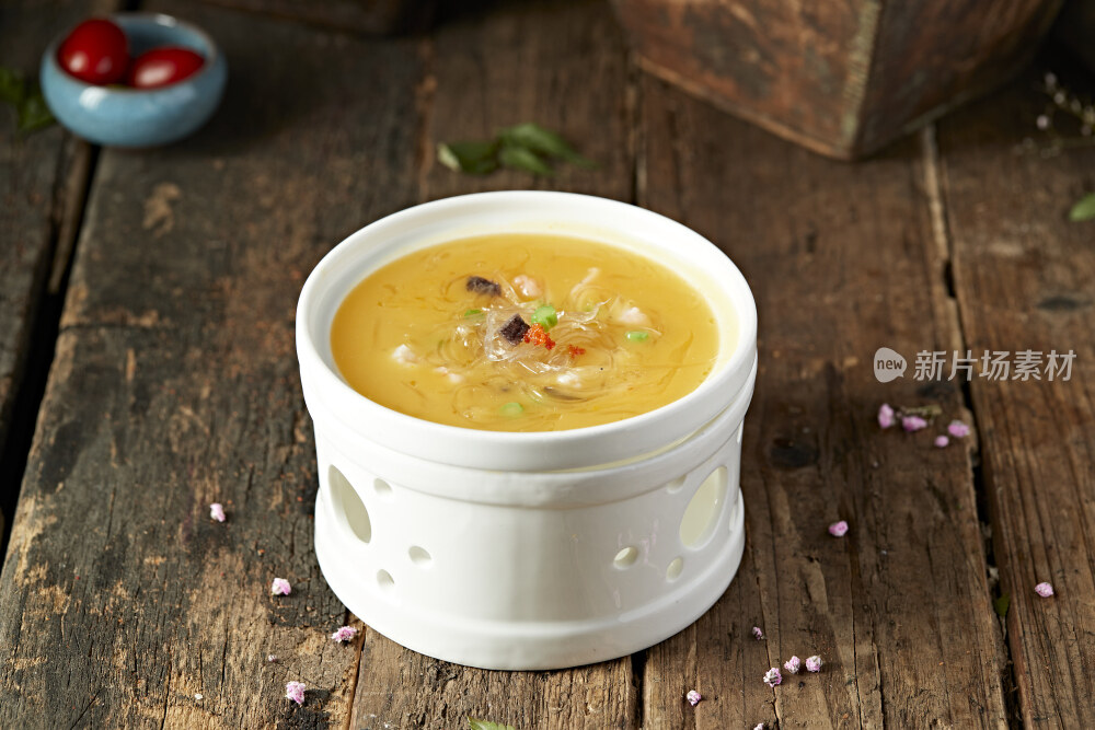 浓汤黑松露海米烩鱼翅