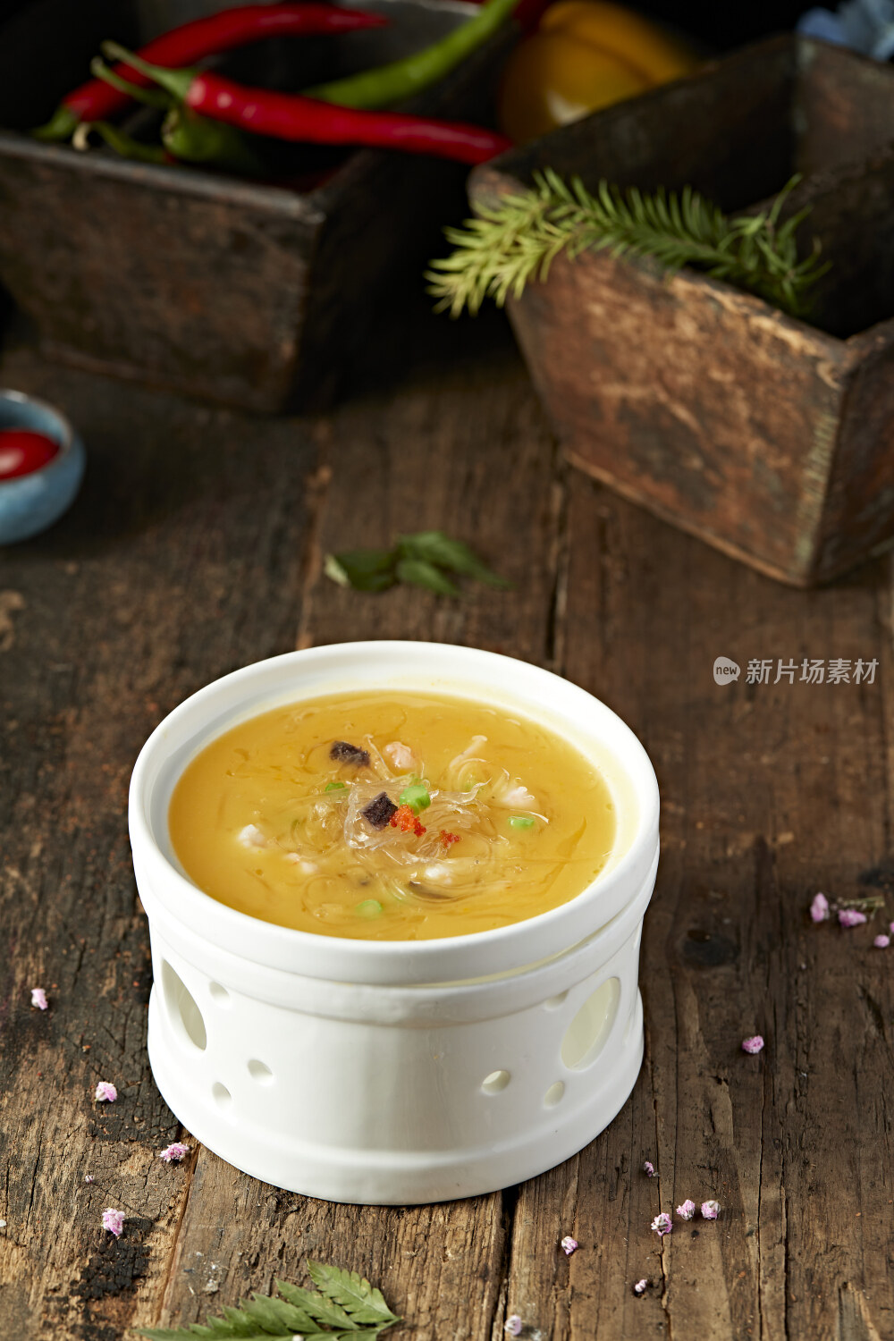 浓汤黑松露海米烩鱼翅