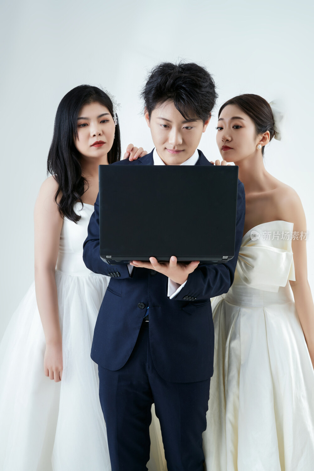 宅男的网络恋爱梦想成真