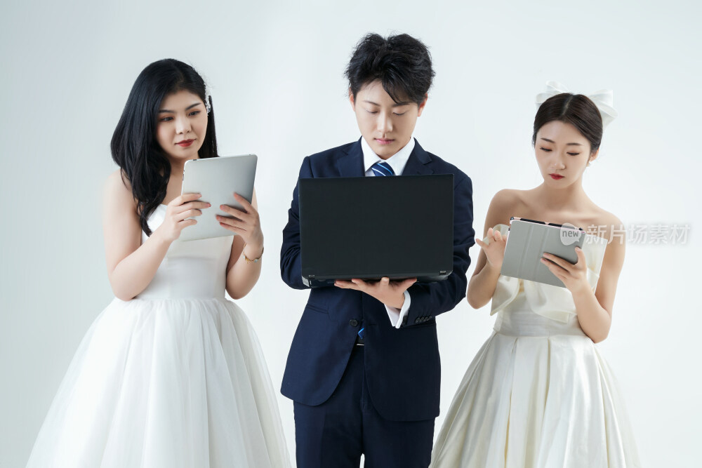 宅男的网络恋爱梦想成真