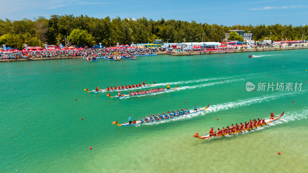 航拍海上赛龙舟