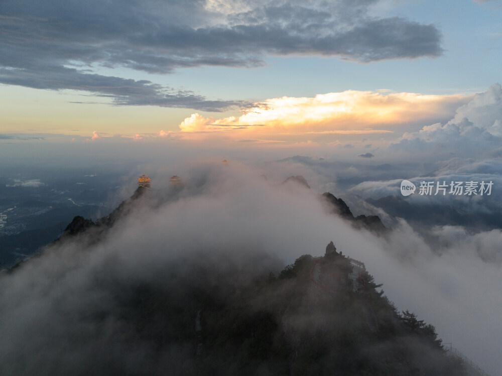 老君山壮丽云海