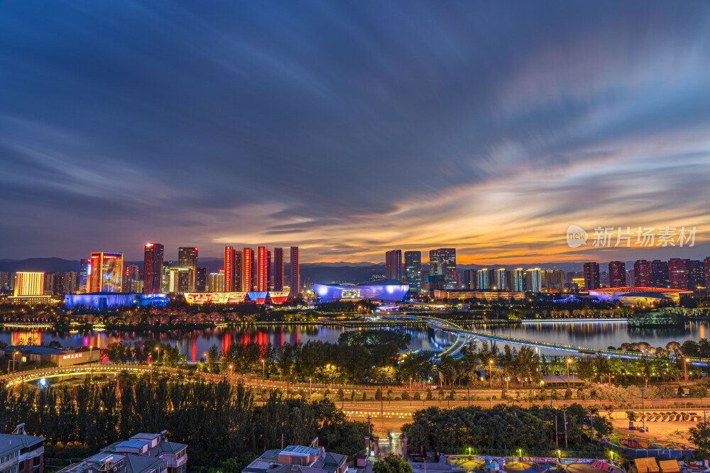 太原长风商务区日落