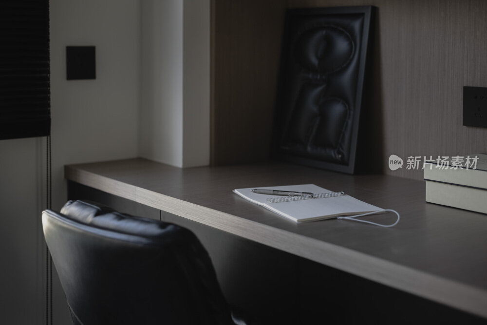 现代黑白简约室内装修设计