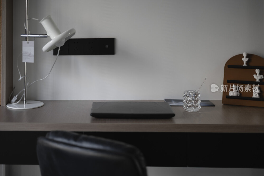 现代黑白简约室内装修设计