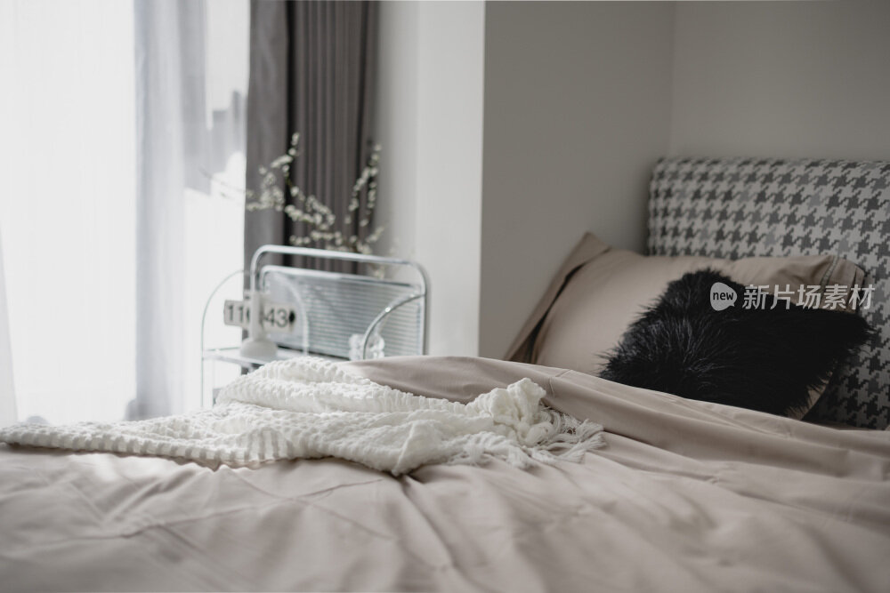 现代黑白简约室内装修设计