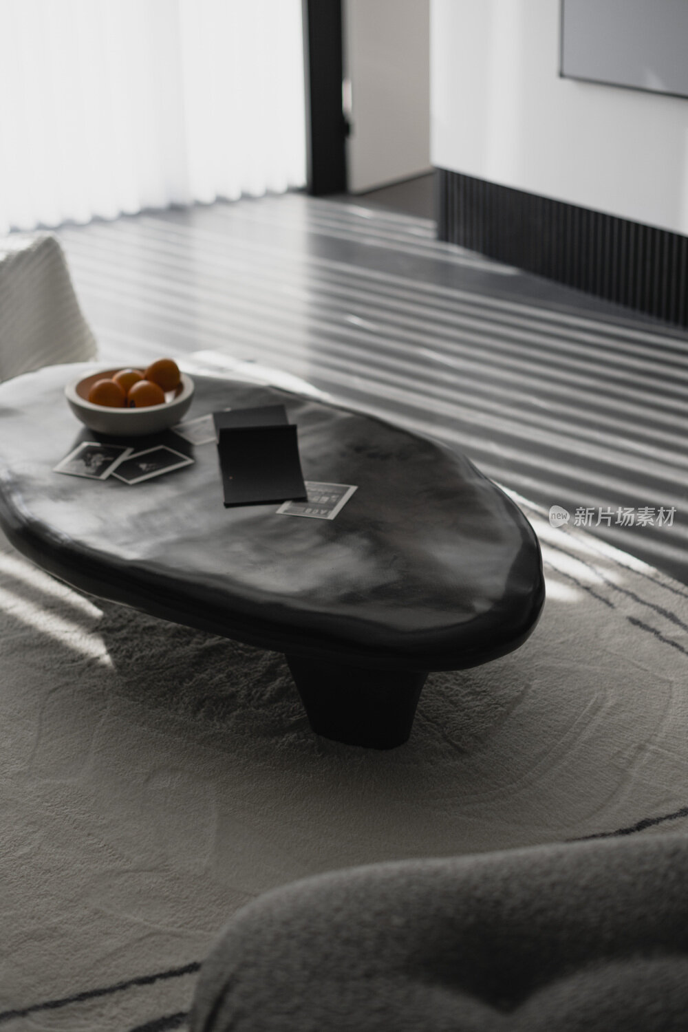 现代黑白简约室内装修设计