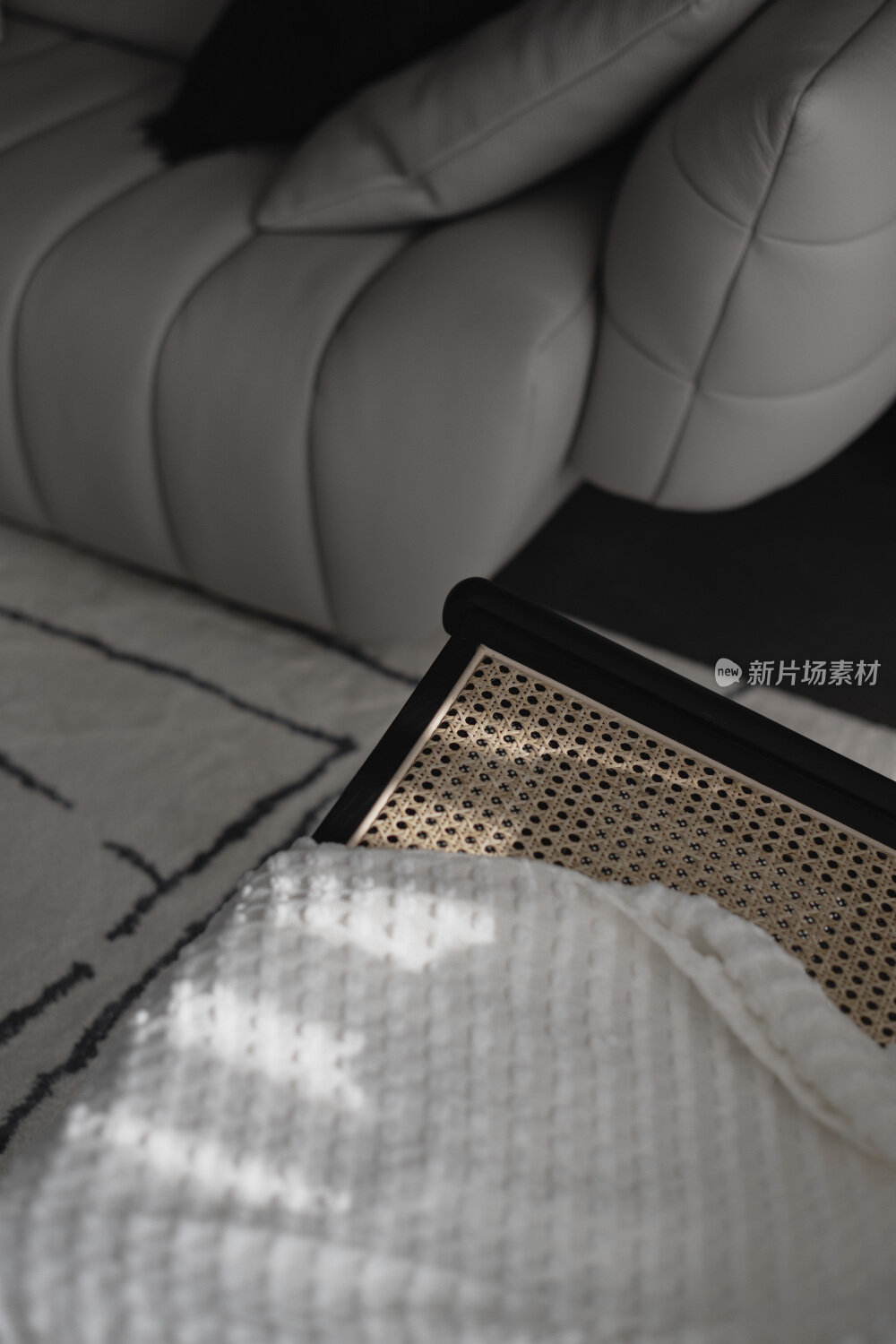 现代黑白简约室内装修设计