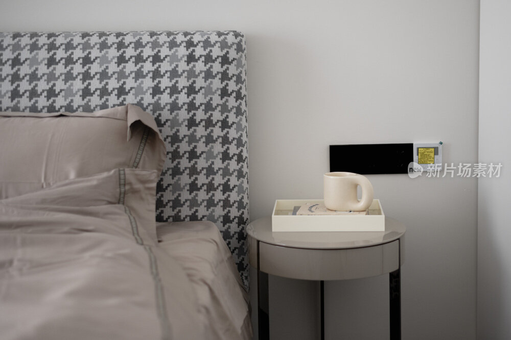 现代黑白简约室内装修设计