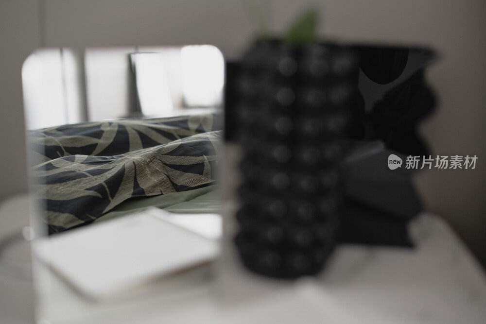 现代黑白简约室内装修设计